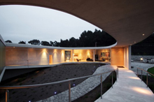 toyo ito  white O en stepienybarno